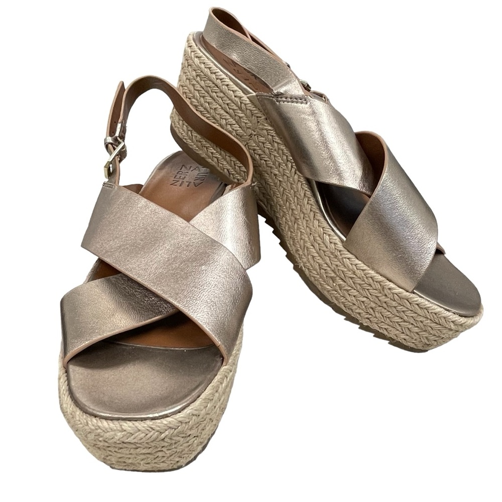 Naturalizer gold leather platform wedge sandals/ espadrilles. Like new. …
